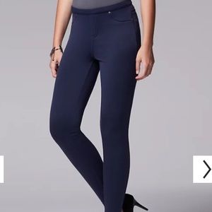 Vera Wang New Fleece lined black leggings